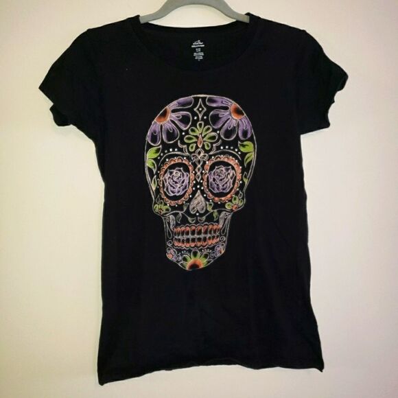 SUGAR SKULL DAY OF THE DEAD GRAPHIC TEE SIZE SMALL 4/6 - Picture 1 of 4